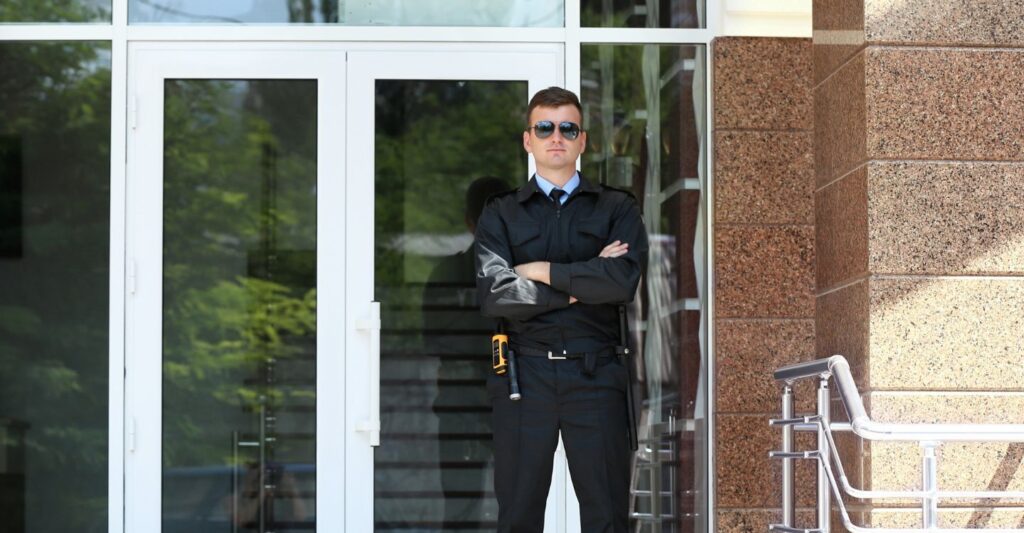 HOW ACTIVE SHOOTER TRAINING KEEPS YOUR STUDENTS SAFE